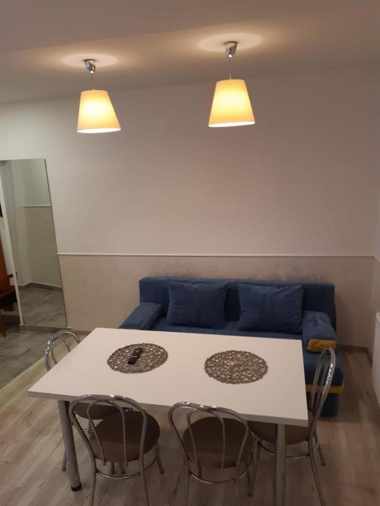Modern Apartament Central Old Town Braşov Exterior foto